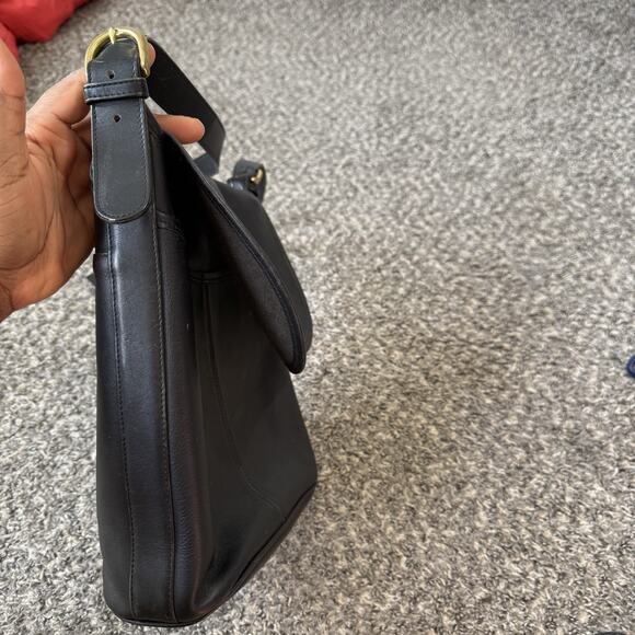 Vintage COACH WHITNEY Black Leather Crossbody Bag Carryall Flap Purse 4115 - Picture 3 of 11